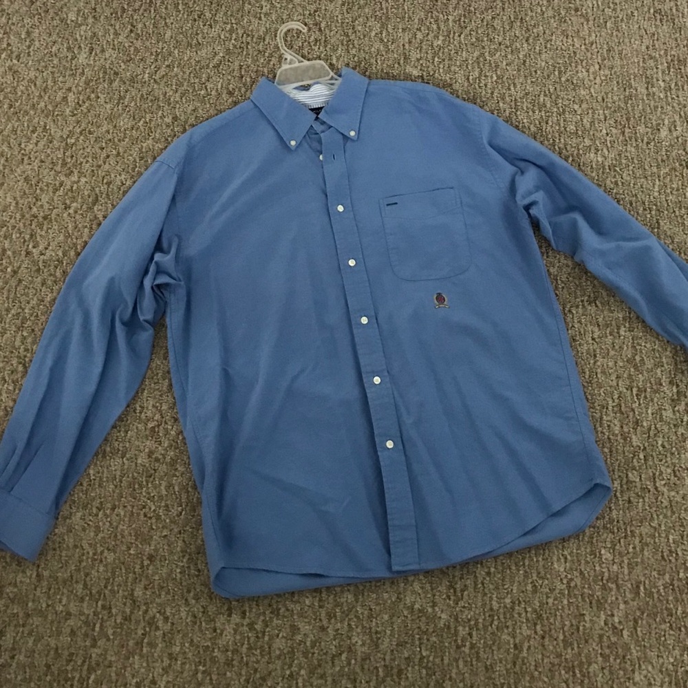 Tommy Hilfiger button up